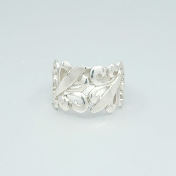Fleur de Lys Sterling silver ring