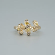  'Lyra' Ring in Yellow Gold set with yellow diamonds