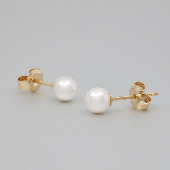 'Studs' Akoya Pearl Earrings