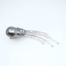  'Meteor' Tahitian Pearl and Diamond Brooch in White Gold