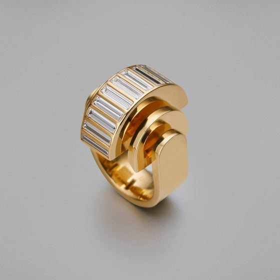 'Devo' Baguette Diamond Ring