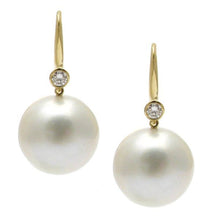  'Serpens' Mabe Pearl Earrings in Yellow Gold